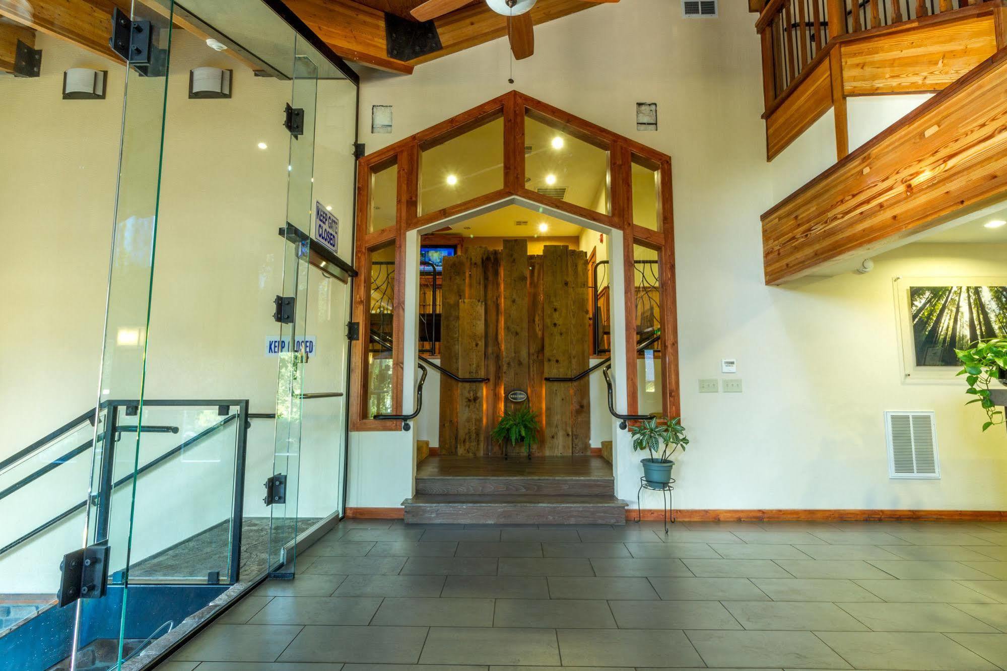 Mountain Retreat Resort Arnold Luaran gambar